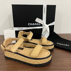 Chanel with Box Beige Nude Tan Black Platform Lambskin Leather Sandals 7.5 37.5
